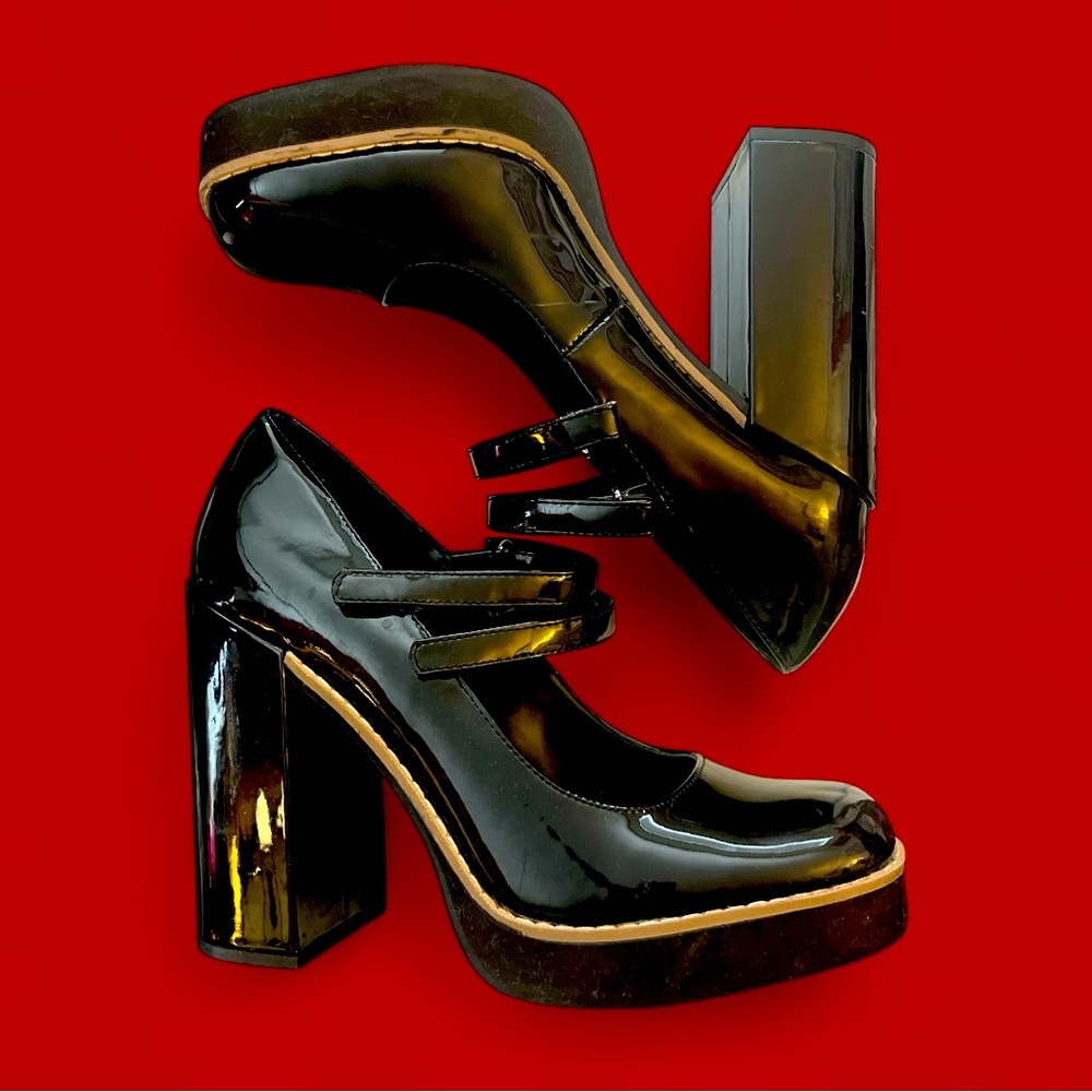 Steve Madden Twice Mary Jane Platforms Patent Leather 9
